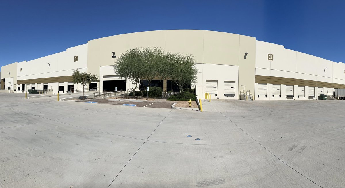 We've doubled our Phoenix capacity with a new 80,000 sq ft Tempe warehouse! Read more: rklogisticsgroup.com/rk-logistics-g… 

#SupplyChain #Phoenix #Logistics