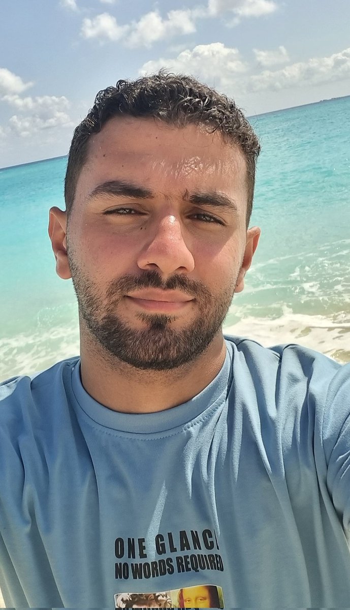 Anas25M9's tweet photo. 💙🌊 https://t.co/EFNE9qCyGz