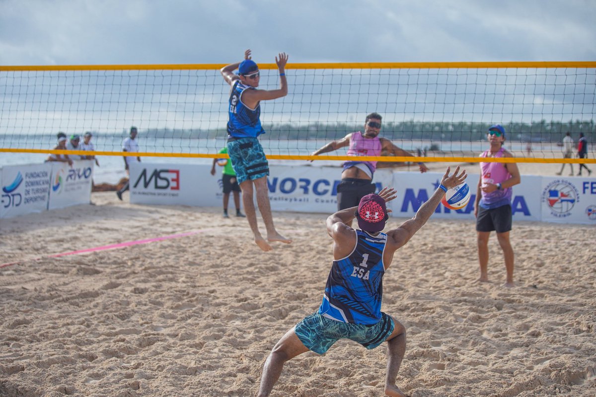 9a Parada Tour NORCECA en Punta Cana 🏝️🏐

🚹 POSICIONES AFECAVOL

4 Lugar - Rubén Mora/Dany López 🇳🇮 
9 Lugar - Justin Solano/Esteban González 🇨🇷 
11 Lugar - José Miguel Izaguirre/Santiago Penagos 🇬🇹
13 Lugar - Rafael Vargas/Fernando Ortiz 🇸🇻 

📸 <a href="/Norceca_Info/">NorcecaInfo</a>