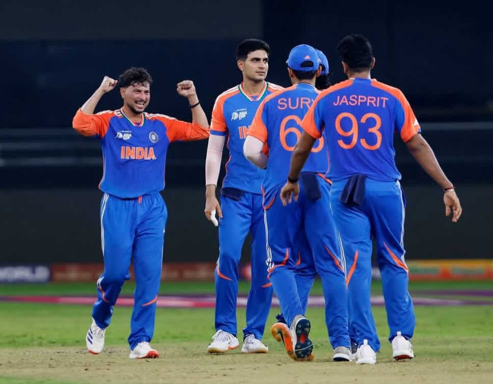 anup_morebjp's tweet photo. “ऑपरेशन सिंदूर” नंतर क्रिकेट मैदानातील विजयाचा “तिलक”..! 🇮🇳
आज आशिया कप २०२५ च्या अंतिम सामन्यात भारतीय संघाने पाकिस्तानचा ५ विकेट राखून दणदणीत पराभव करत आशियावर पुन्हा एकदा वर्चस्व गाजवलं !
#amhibhartiy #teamindia #winthematch #asiacup #championsindia #cricket #allthebestteamindia