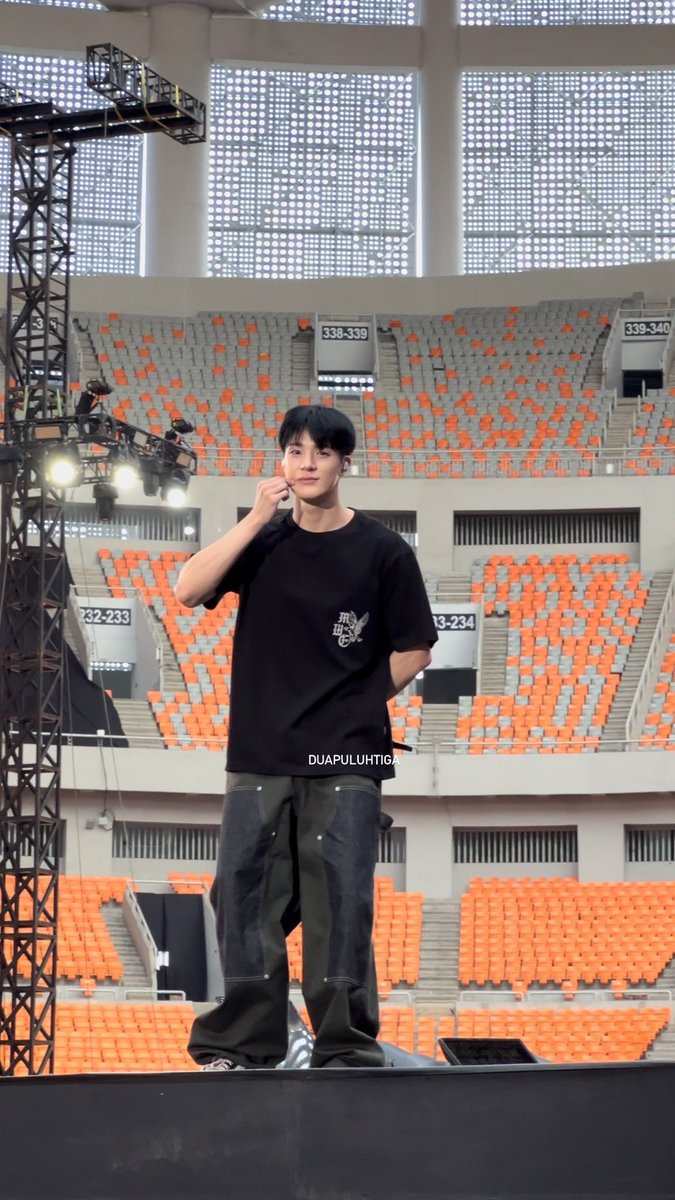 อยากบีบโน่ด้วย