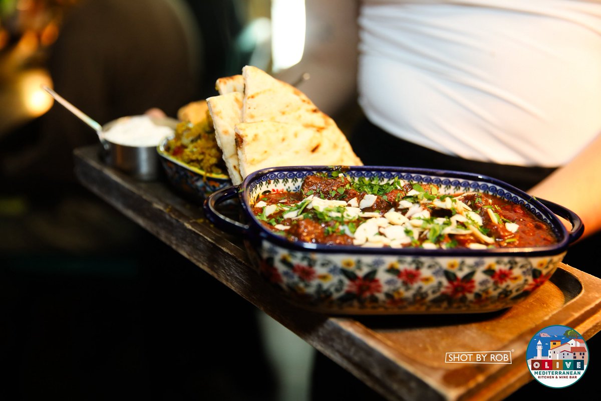 Friday evening in Olive. 📸