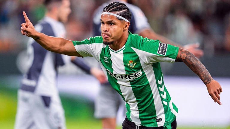 Cómo te quiero <a href="/CuchoHernandez/">Juan Camilo Hernández</a>