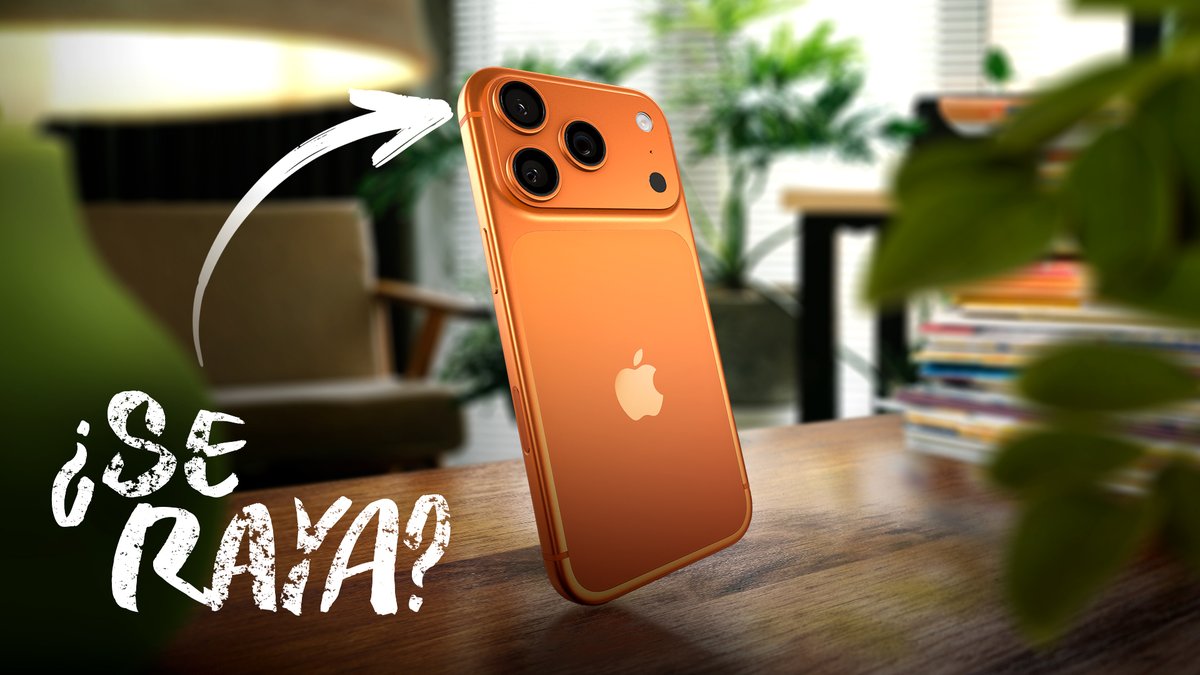 techsantos's tweet image. Es verdad que se raya el nuevo iPhone 17 Pro? 

Es lo que más me han preguntado estos días y por fin después de probarlo por un buen rato, de traerlo como mi teléfono principal, te puedo contar lo que opino. Ya esta la reseña completa en mi canal!

youtu.be/yLEbmWMxlMc