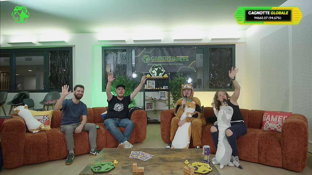 Gamers 4 Pets tweet media