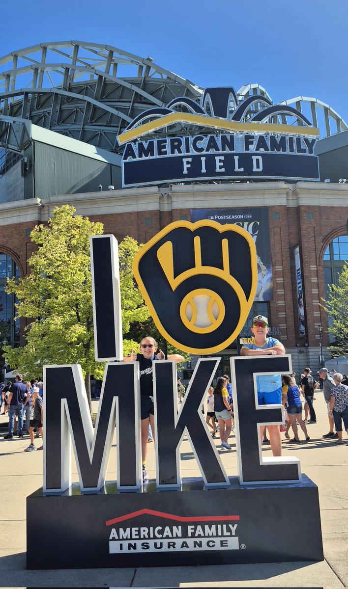 czswim's tweet photo. #ILoveMke https://t.co/KrNne0V1qX