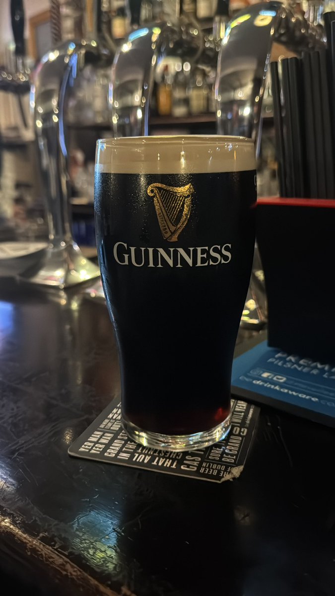 dmc9mufc's tweet image. Waterfoot £5.25🤙🤙🤙