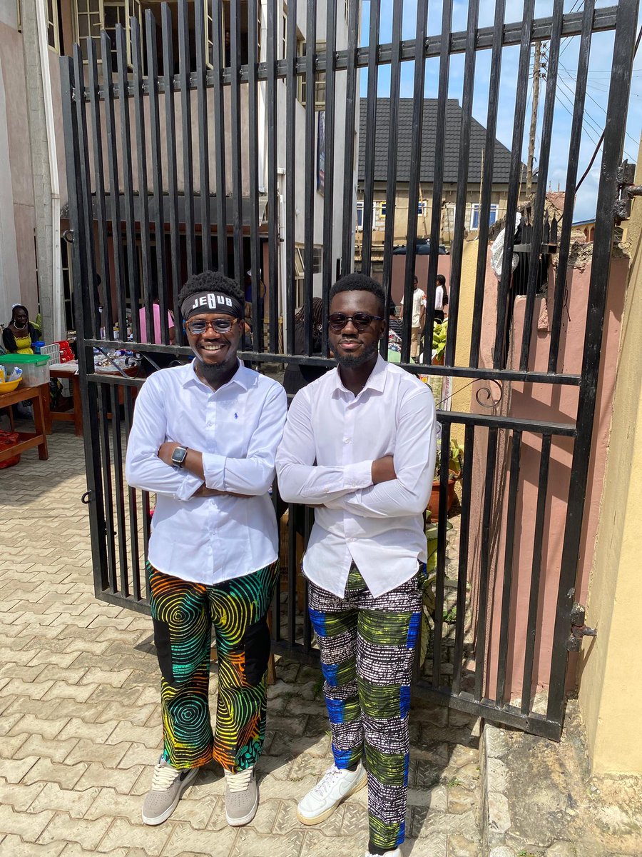 Clinton_Sticks's tweet photo. Sunday at @thedgcglobal 
🥳❤️🎉 https://t.co/e9F963T5vA