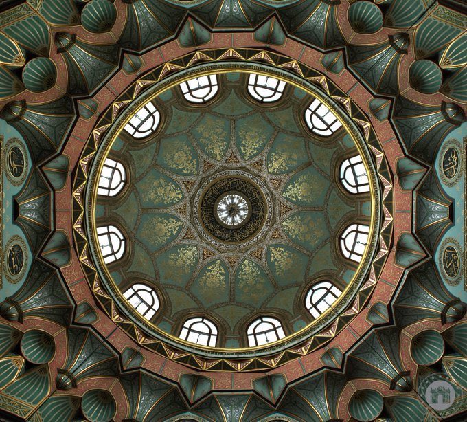 The dome of the Has Room, which was used as the private residence of Mehmed the Conqueror in Topkapi Palace. Fascinating with its symmetry, hand-drawings and geometry, the dome's upper part includes verses 45 to 47 of Surat al-Ahzab, and verses 1 to 8 of Surah Fatah