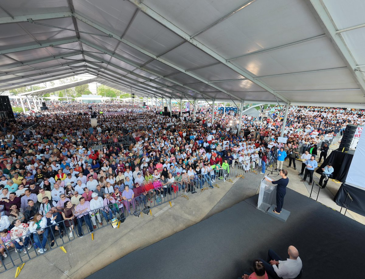 🌟 La transformación avanza en Jalisco:

<a href="/Claudiashein/">Claudia Sheinbaum Pardo</a> 
#PresidentaDeTerritorio

Sepan que, de nuestra parte, vamos a seguir trabajando todos los días en cuerpo y alma por el pueblo de México, porque el pueblo de México es lo mejor que hay en cualquier lugar del mundo.