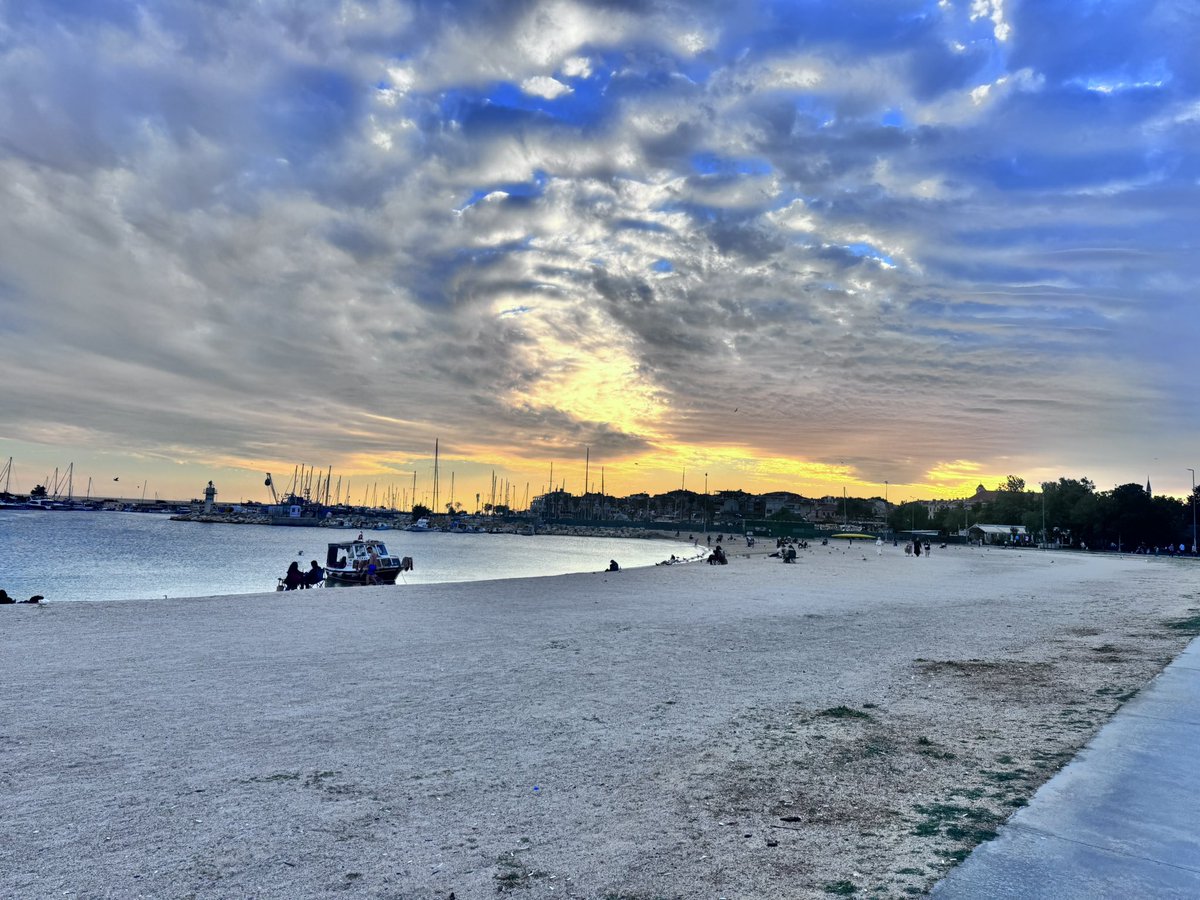 Hakann_err's tweet photo. Yeşilköy Marina, İstanbul https://t.co/naA4AykaCf