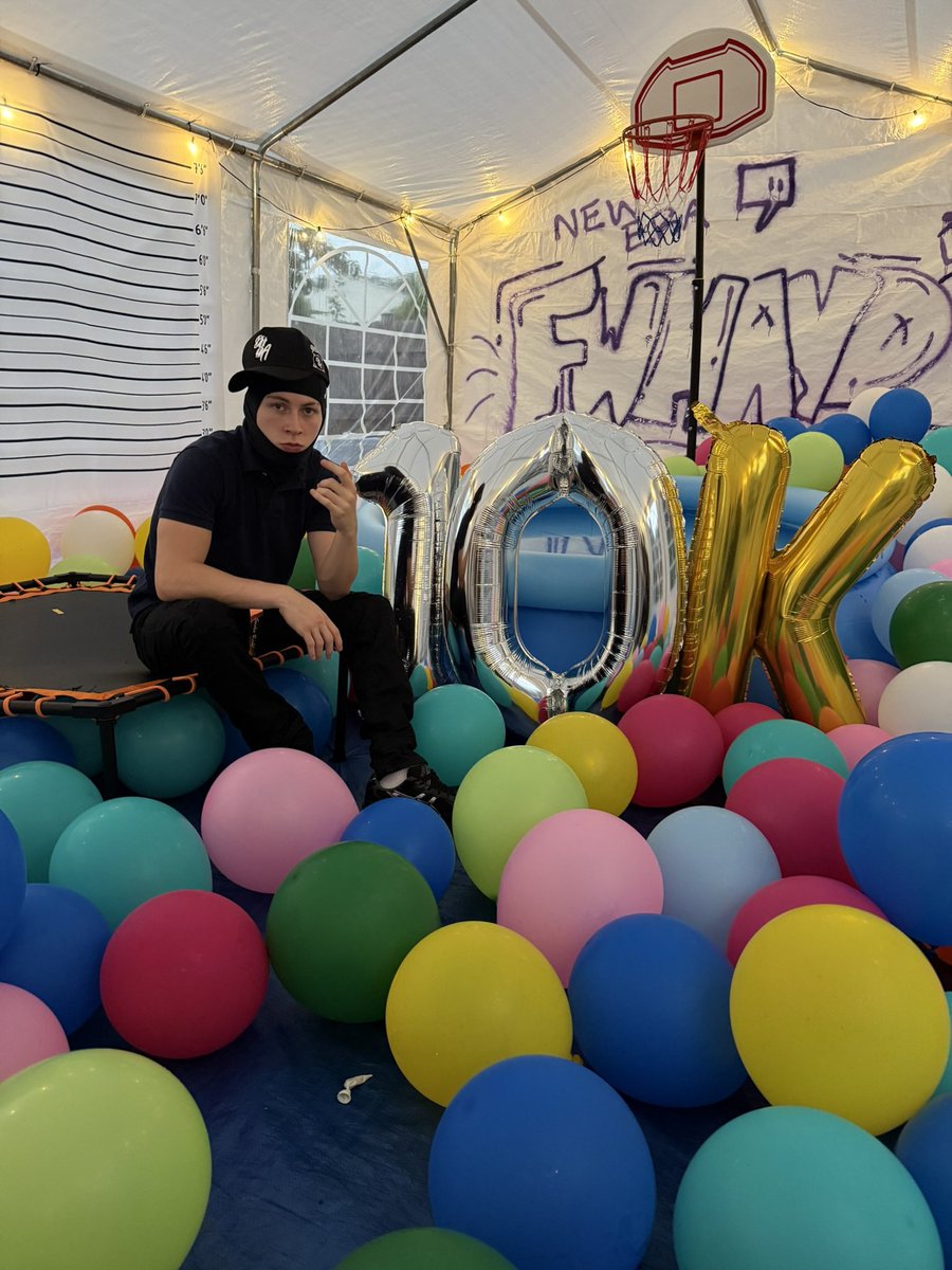 HaydoUpdated's tweet image. 🚨Haydo reveals once he did never then before Twitch streaming. 

He’s first the YC in family to do then before! 

Congratulations Haydo🥳🎉