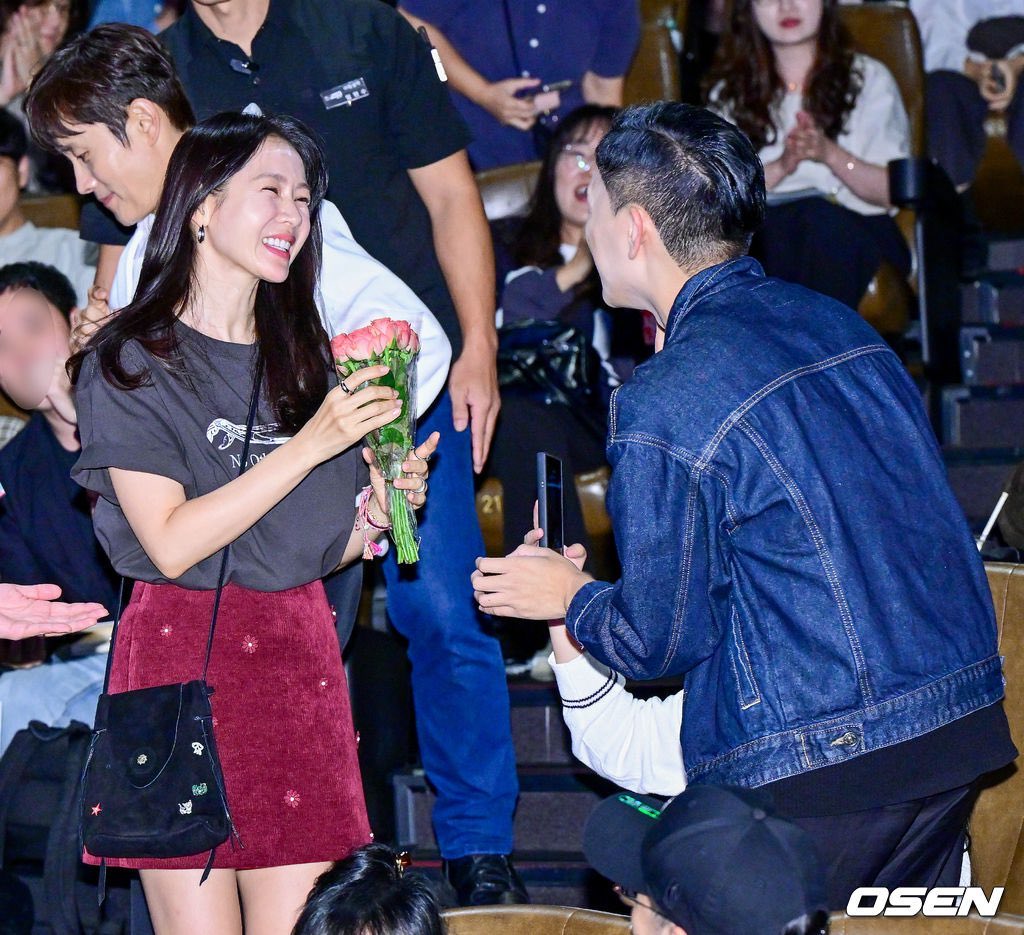 sonyejinbr's tweet photo. #SonYejin https://t.co/alN7SklsOY