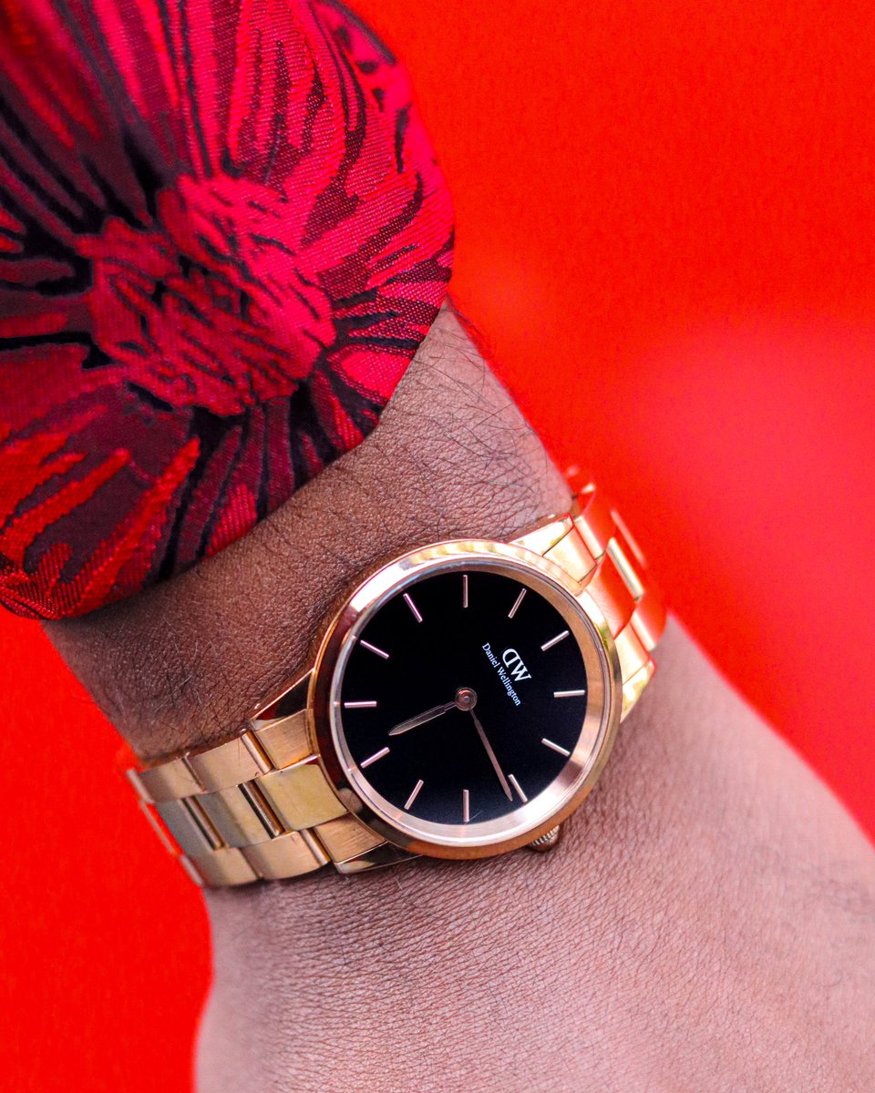 ThirdofHisName_'s tweet photo. Day 573 of What I Wore Yesterday
Get 25% Off on your Daniel Wellington Online Orders by simply using my Ambassador discount code: CARLR25 at checkout! #IconicLink #Menswear #Fashion #SAMen #AfricanMen #Talldarkandhandsome https://t.co/BhIT1tF33f