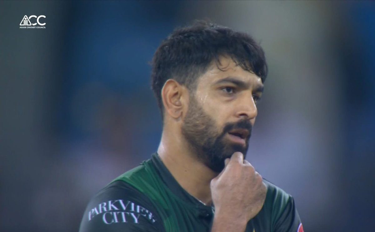 Haris Rauf is like a snake in the sleeve, whom the Pakistan Cricket Board itself raised to such a level that he keeps costing the Pakistan cricket team matches.
#Shame_on_Harisrauf
#PakistanCricket