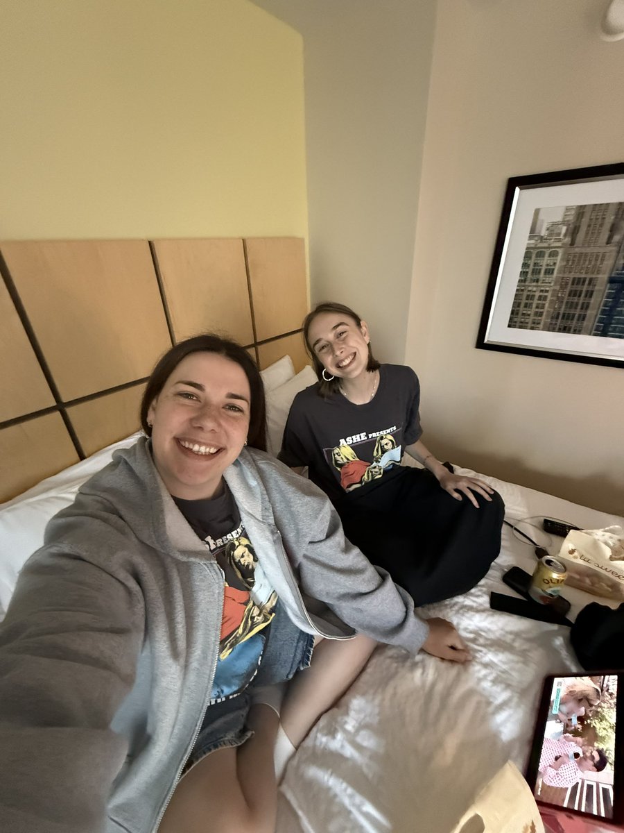 WE’RE READY 💛🩷 <a href="/ashemusic/">Ashe</a> <a href="/HqAshe/">Ashe Music HQ</a>