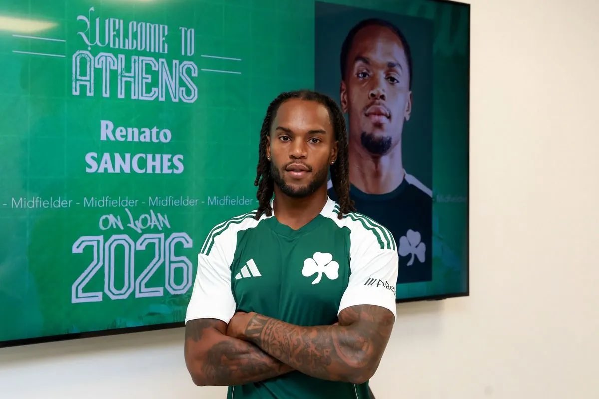 Οι επαφές του με την μπάλα. Ο τρόπος που βάζει το σώμα του. Το πώς άλλαξε πέντε φορές με τον ίδιο τρόπο το παιχνίδι για τον Τετέ. Η κάρτα που κέρδισε. Η σέντρα που έβγαλε. 

Είναι μεγάλη η νίκη του Παναθηναϊκού, μα μεγαλύτερη είναι η επιστροφή του Ρενάτο Σάντσες στο… ποδόσφαιρο!