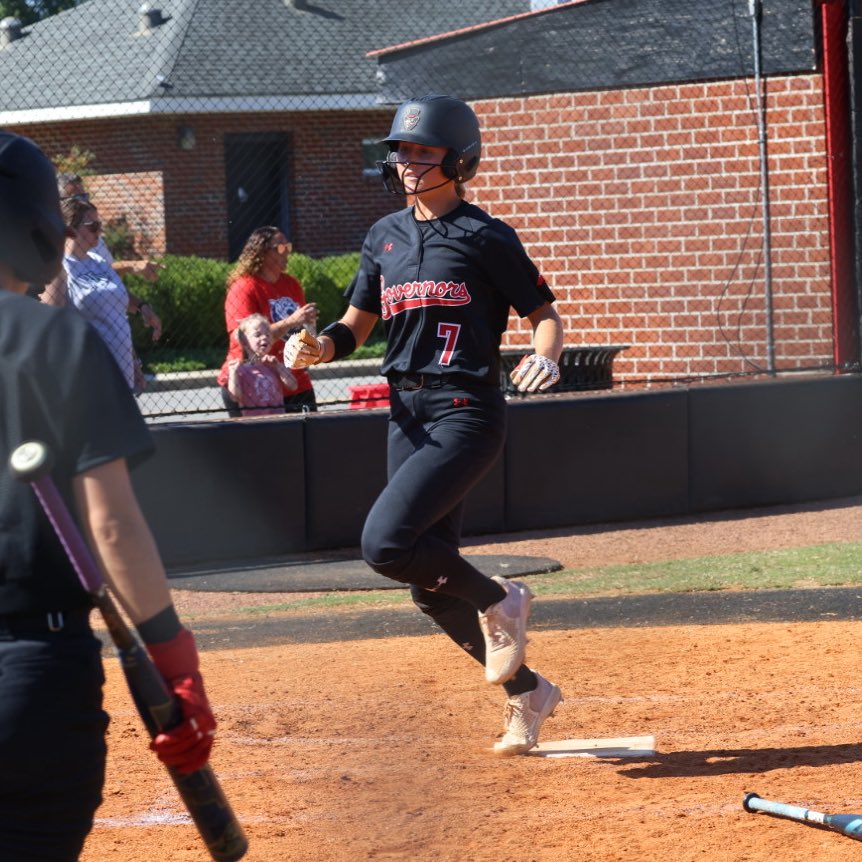 Govs fall 11-2 in Game 1 of today’s doubleheader against the Bruins. 🎩🥎

Game 2 will begin in approximately 30 minutes. 

#Team41 | #LetsGoPeay