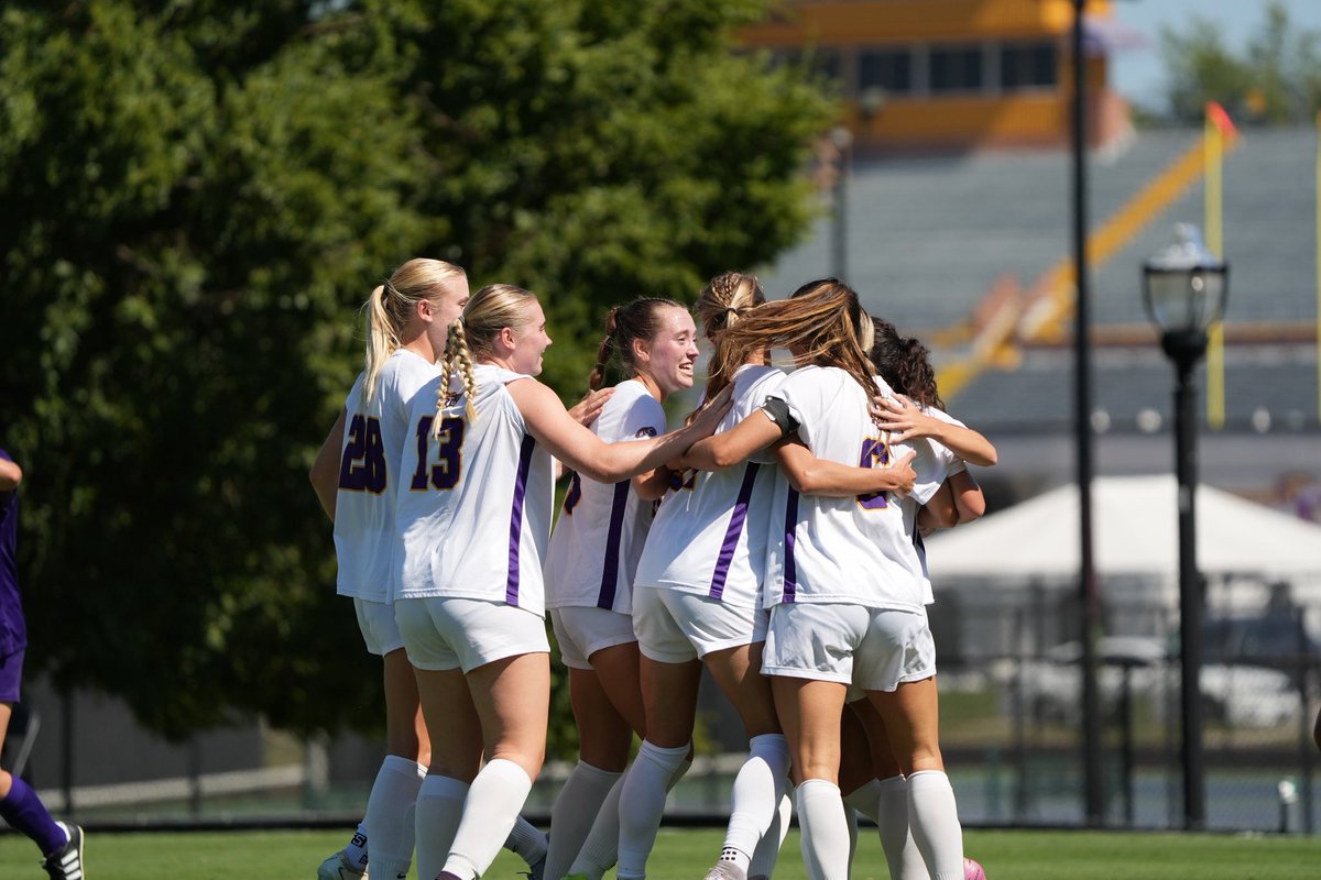 GOLDEN EAGLES WIN!

Tech takes down WIU 6-1!

#WingsUp