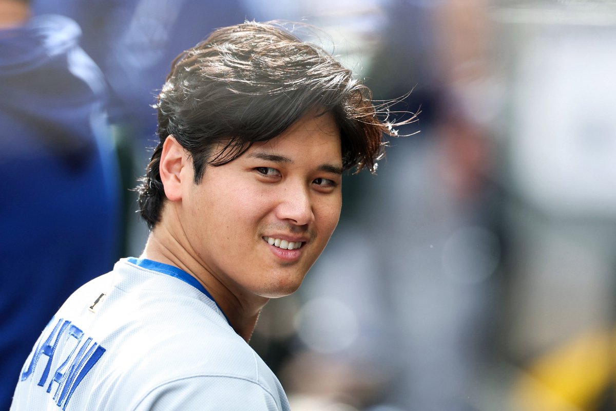 MLBのレギュラーシーズンのすべての試合が終わりました。
大谷翔平選手が所属するドジャースのシーズン最終盤を半月ほど取材しました。取材に到着した時の本塁打数は49号だった大谷選手、最終戦でシーズン自己最多を1本更新して55号に到達しました。
明日からMLBはワイルドカードシリーズです。