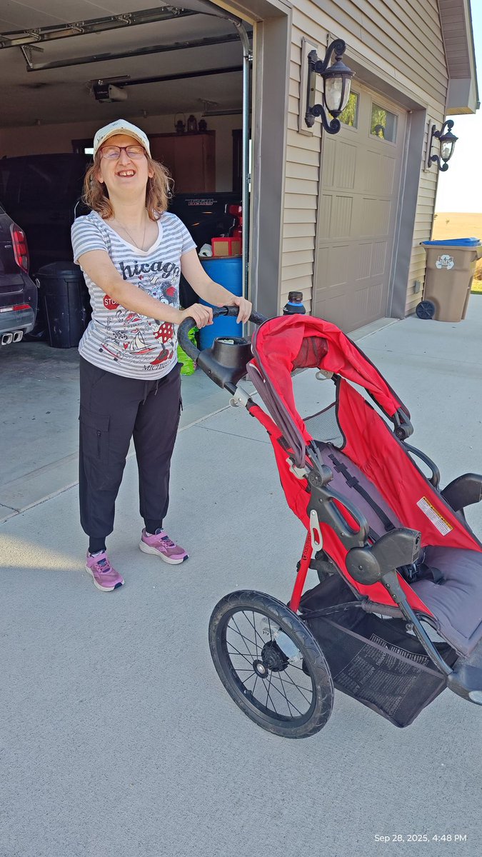 Julie Sunne tweet media