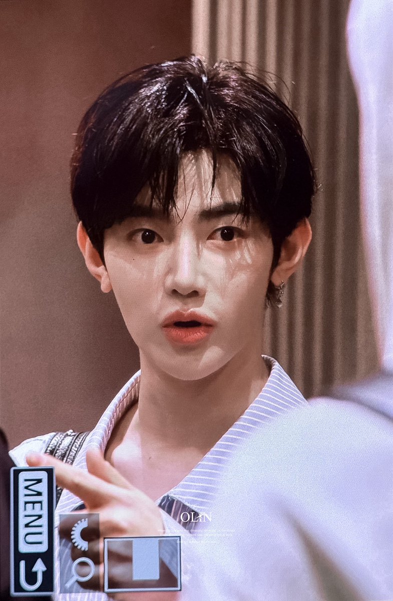 𝐎𝐋𝐈𝐍 tweet media