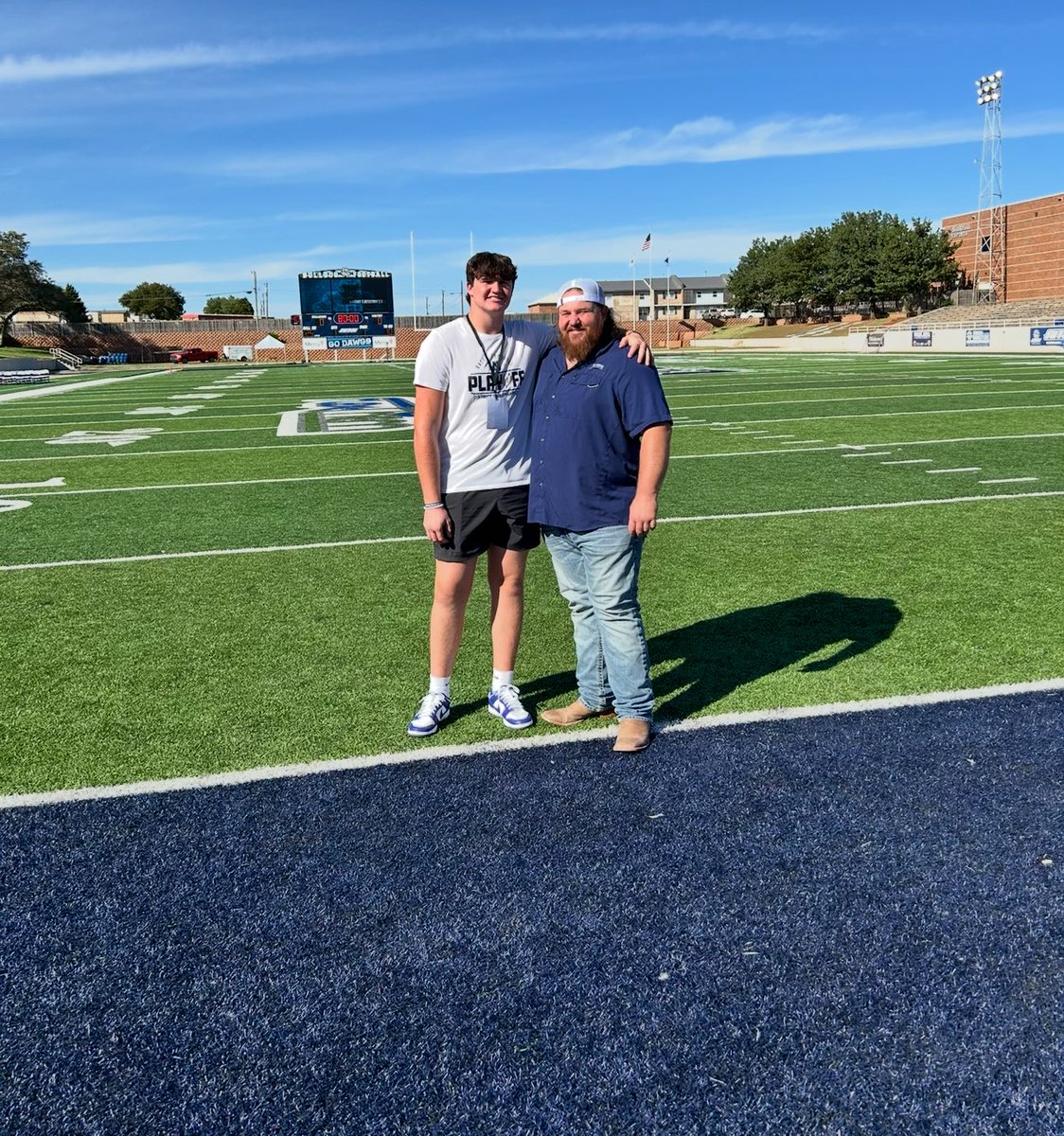 JadenFletcher11's tweet photo. Had an awesome Gameday visit at @SWOSUFootball Big thanks to @coachquise_ and @CoachScales95 for the invite, I also want to thank @coachrice_4 and @Coach_MikeLucas for the great conversations! I really enjoyed the energy and atmosphere! 
#SWOSUFootball #EAT

@NewcastleFTBL @QuentinBlue5 @TopPreps @PrepRedzoneOK