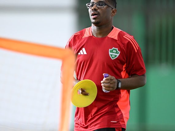 khaled_5makki's tweet photo. @ALAHLI_FC 🤍💚 https://t.co/2SzP0XYvX7