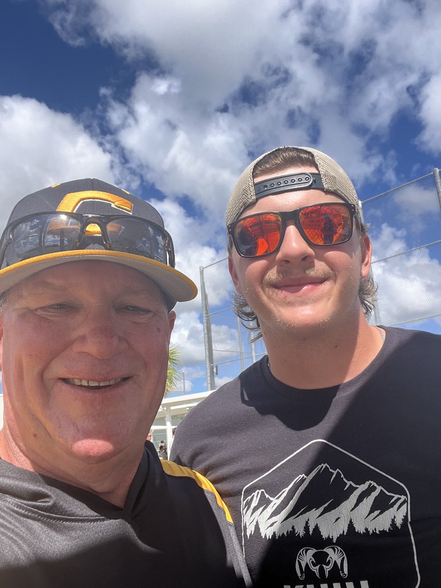 bhucks17's tweet photo. One of my favorite things is when former players come back to games.  It was great seeing ⁦@BradyJones131⁩ today in Fort Myers. What an incredible human!  Love you buddy! https://t.co/4hVJohtGST