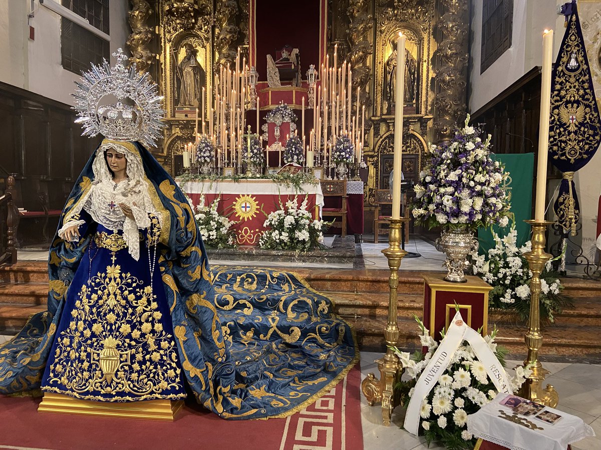 Imágenes del Besamanos a Maria Santísima de la Amargura Titular Mariana de <a href="/hdad_rescatado/">Hermandad del Rescatado</a> en su sede canónica la Iglesia de los Padres de Gracia PP Trinitarios 

#28Septiembre 
#Domingo
#AmaguraCordoba