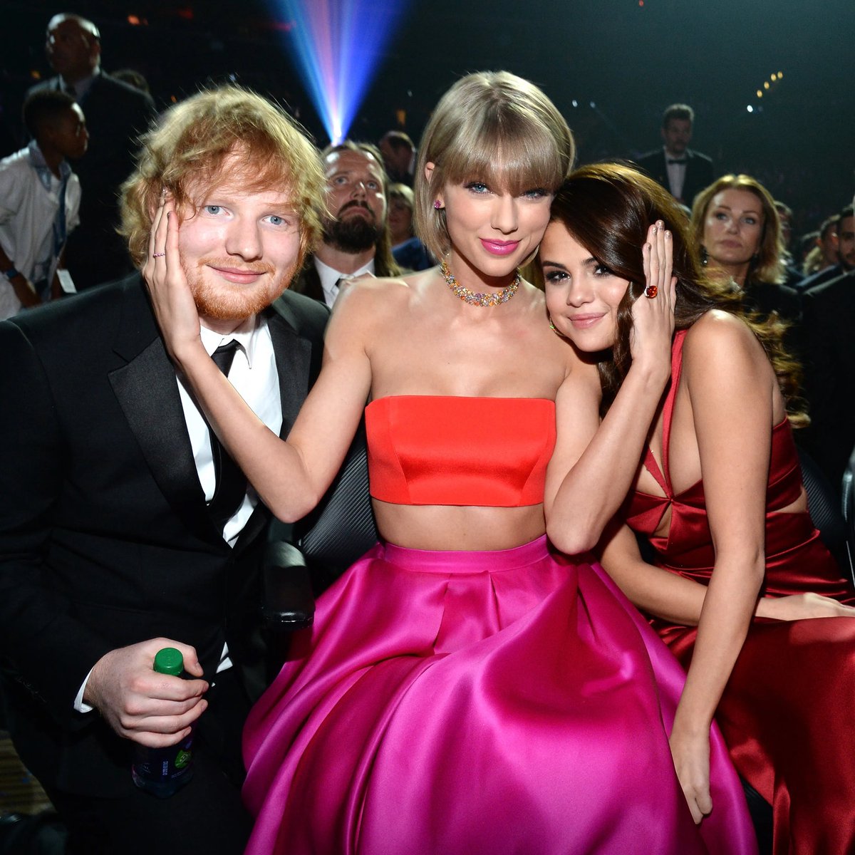 WorldwideSelG's tweet image. 🚨 According to People magazine, Taylor Swift and Ed Sheeran gave a speech at Selena Gomez and Benny Blanco’s wedding!

Additionally, Mark Ronson was a DJ.