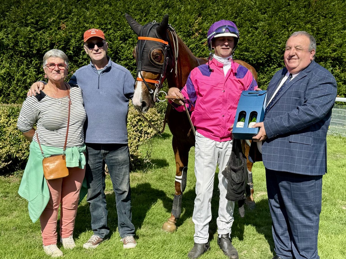 Eric Touron tweet media