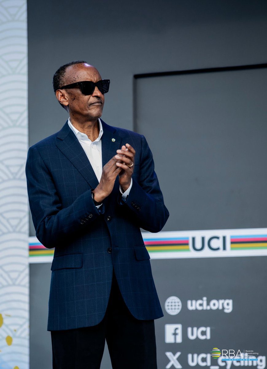 Ngabo_Karegeya's tweet photo. “If you see me walking with big dreams, it’s Kagame’s footsteps I am following. ❤️😍”

My President ❤️ https://t.co/da5hES3xDE
