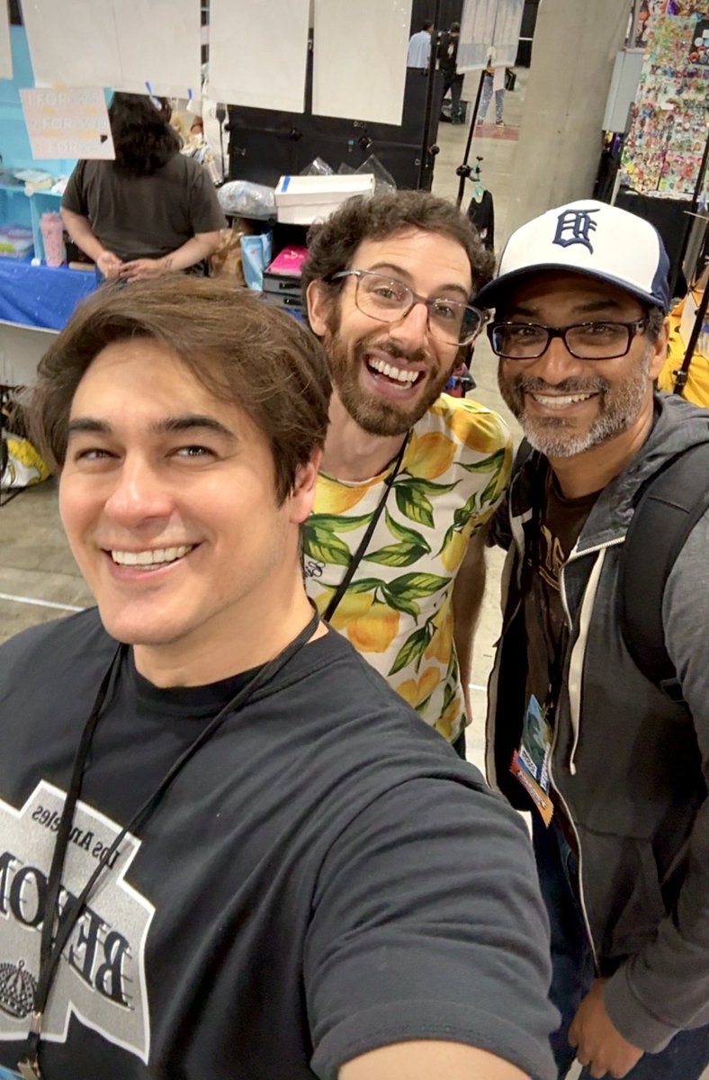 JasonLeiRose's tweet image. Having a blast at LA Comic Con 2025
#lacc #lacomiccon #comiccon #convention #comic #comics #losangeles #losangelescomiccon #anime #con