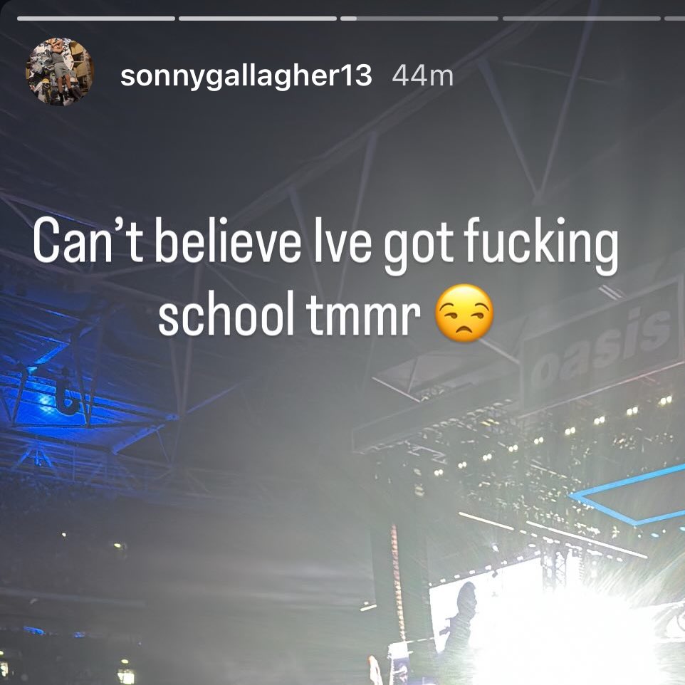 lily saw oasis 🍋 loves pau tweet media