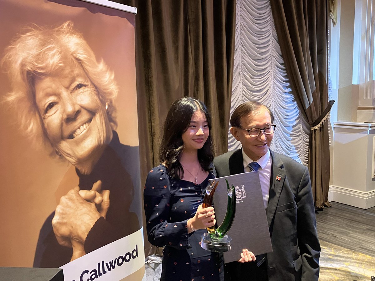 ChessForCXT's tweet image. 🇨🇦Chess for Connection&apos;s impact continues to grow. April recently had the great honor of receiving the 𝟮𝟬𝟮𝟱 𝗝𝘂𝗻𝗲 𝗖𝗮𝗹𝗹𝘄𝗼𝗼𝗱 𝗢𝘂𝘁𝘀𝘁𝗮𝗻𝗱𝗶𝗻𝗴 𝗔𝗰𝗵𝗶𝗲𝘃𝗲𝗺𝗲𝗻𝘁 𝗔𝘄𝗮𝗿𝗱 𝗳𝗼𝗿 𝗩𝗼𝗹𝘂𝗻𝘁𝗮𝗿𝗶𝘀𝗺 🎉🎉

🔎news.ontario.ca/en/backgrounde…

@FIDESocialChess