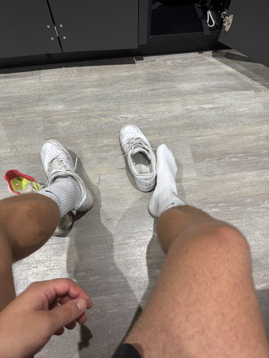 Night gym session - will jemand gleich noch gemolken werden ?😈 
#melken #findom #finsub #cashslave #made #opfer