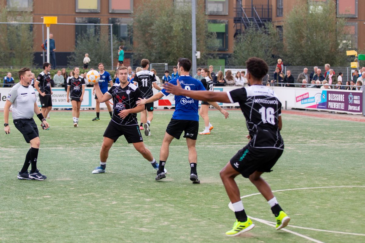 KCC/CK Kozijnen wint de IJsselderby uit bij Nieuwerkerk  (13-17)
kcconline.nl/korfbal/korfba…