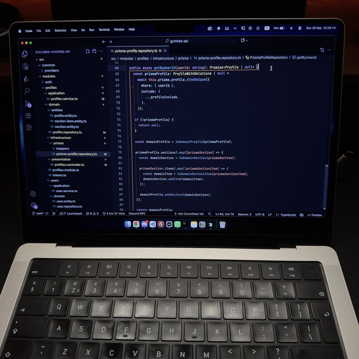 leonardssh22's tweet photo. some backend code https://t.co/fVO4cXiQhW