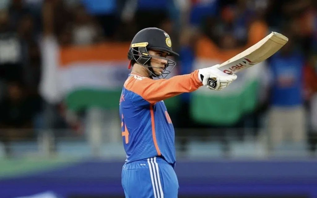 #Dubai: For his stellar performance in #AsiaCup2025, #TeamIndia opener Abhishek Sharma is named Player of the Tournament.
#INDvsPAK #TeamIndia #AsiaCup2025 #MVP