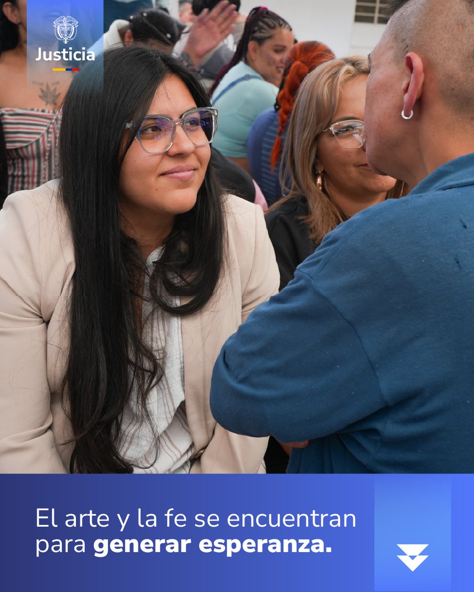 <a href="/petrogustavo/">Gustavo Petro</a> <a href="/ONU_es/">Naciones Unidas</a> <a href="/sergiodigra/">Sergio DiazGranados</a> <a href="/AgendaCAF/">CAF</a> #ResumenSemanal | Junto a <a href="/MujeresLibresCo/">Mujeres Libres Colombia</a> celebramos la fiesta de la Virgen de las Mercedes, una fecha especial en la que en los establecimientos penitenciarios de distintas regiones del país primaron el arte, la música y las expresiones culturales.

#CulturaParaLaLibertad