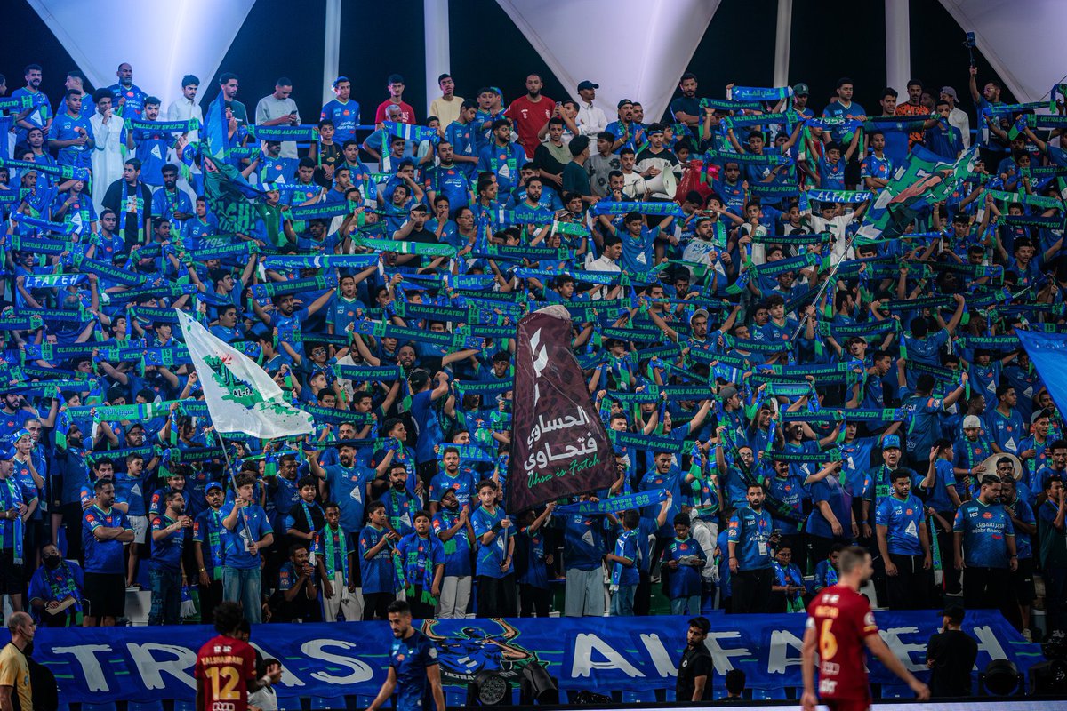 قدرة نادي الفتح على حشد الجماهير في كل حالات الفريق وظروفه تدّرس وتستحق التعميم، حيث استطاع أن يكون ممثلاً أول لمحافظة الأحساء البالغ عدد أنديتها 11 ناديًا، متجاوزًا مدينة المبرز، ما جعل جماهيره ترفع شعار #الحساوي_فتحاوي ، وهو ما عجزت عنه بعض أندية المحافظات الأخرى والمدن الكبرى