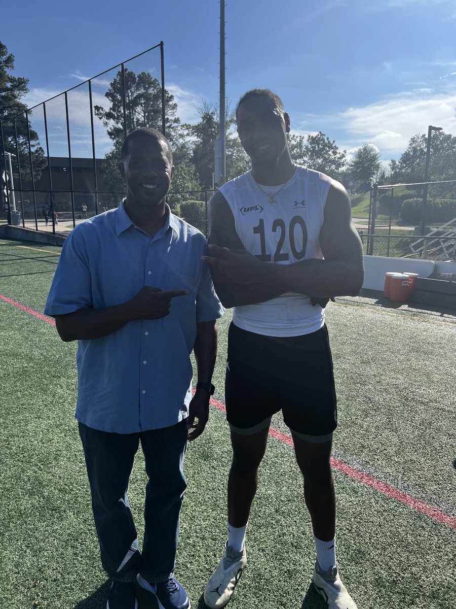 Lee Hull (@fbcoachhull42) on Twitter photo Great to catch up with former players at the UFL combine in DC!  Delaware St and Howard! Great to catch up with former players at the UFL combine in DC!  Delaware St and Howard!