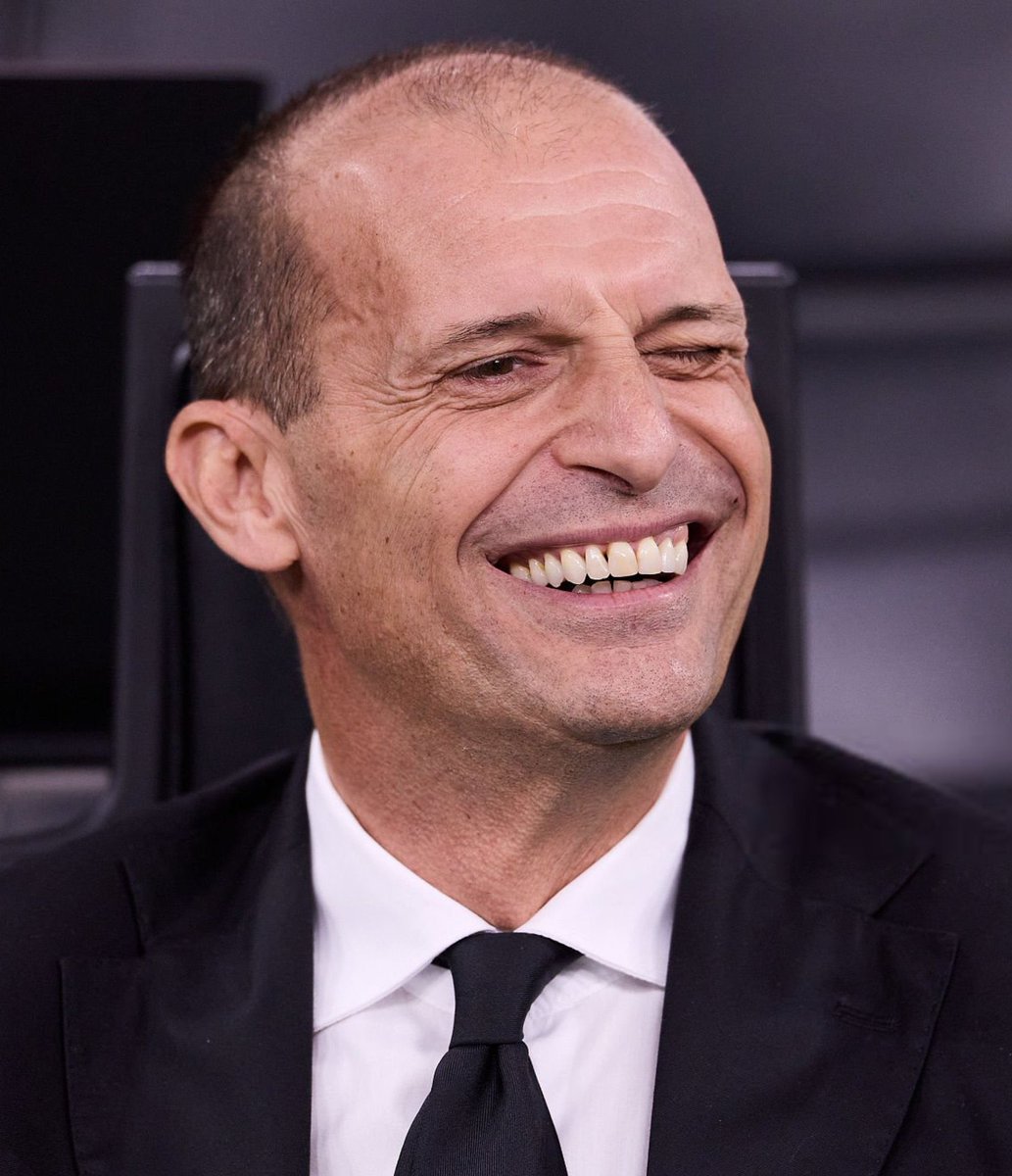 3eesa al-sallal tweet media