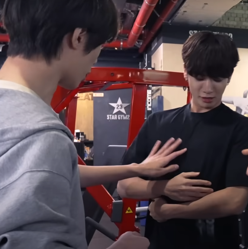 dumpling_honey's tweet photo. I think Beomgyu likes your chest the most too🧸ྀི https://t.co/wiNynwqkeT