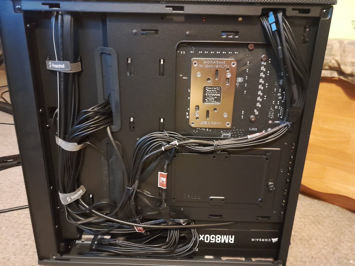 JikissGamer tweet media