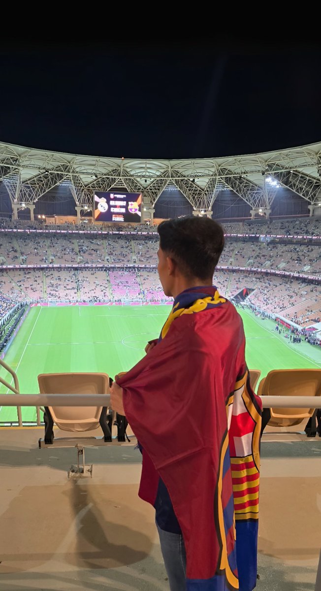 هات الصدارة بس 💙❤️.

تعالوا تيك 👇🏻.. اللي مايضيفني يقطعها
vt.tiktok.com/ZSDnFbDsK/