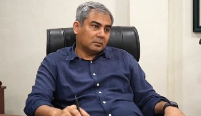 Pakistan’s best batsman Babar Azam was dropped by this man. He also made sure to drop Pakistan’s best wicketkeeper batsman Rizwan. Selecting instead players like Salman Agha and Harris. He destroyed our batting.