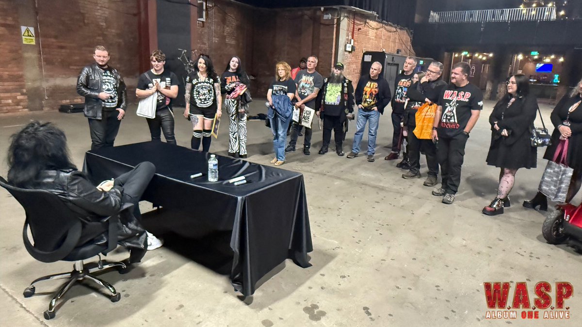 WASPOfficial's tweet image. Couple recent VIP meet and greet photos. Get your VIP meet and greet at Get your VIP ticket at waspnation.myshopify.com 

#waspnation #wasp #blackielawless #hardrock #heavymetal #80smetal #bravewords #blabbermouth #monstersofrock #classicrock #loudwire #metalhammer