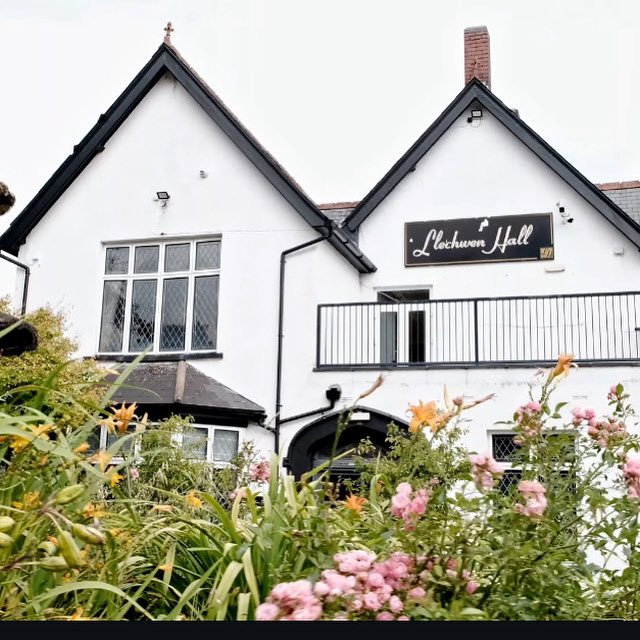 We are hosting a harvest meal on 9/11/25 <a href="/LlechwenHall/">Llechwen Hall Hotel</a>  £25 pp, no’s to be confirmed and paid for by 31/10/25. We look forward to seeing many faces, familiar and new, for a lovely afternoon to raise a toast together following the success of Bedwellty Agricultural Show 2025🥂🎪